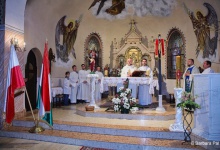 Uroczysta Msza Św. ku czci NMP Królowej Polski i Konstytucji 3 Maja w kościele polskim w Budapeszcie